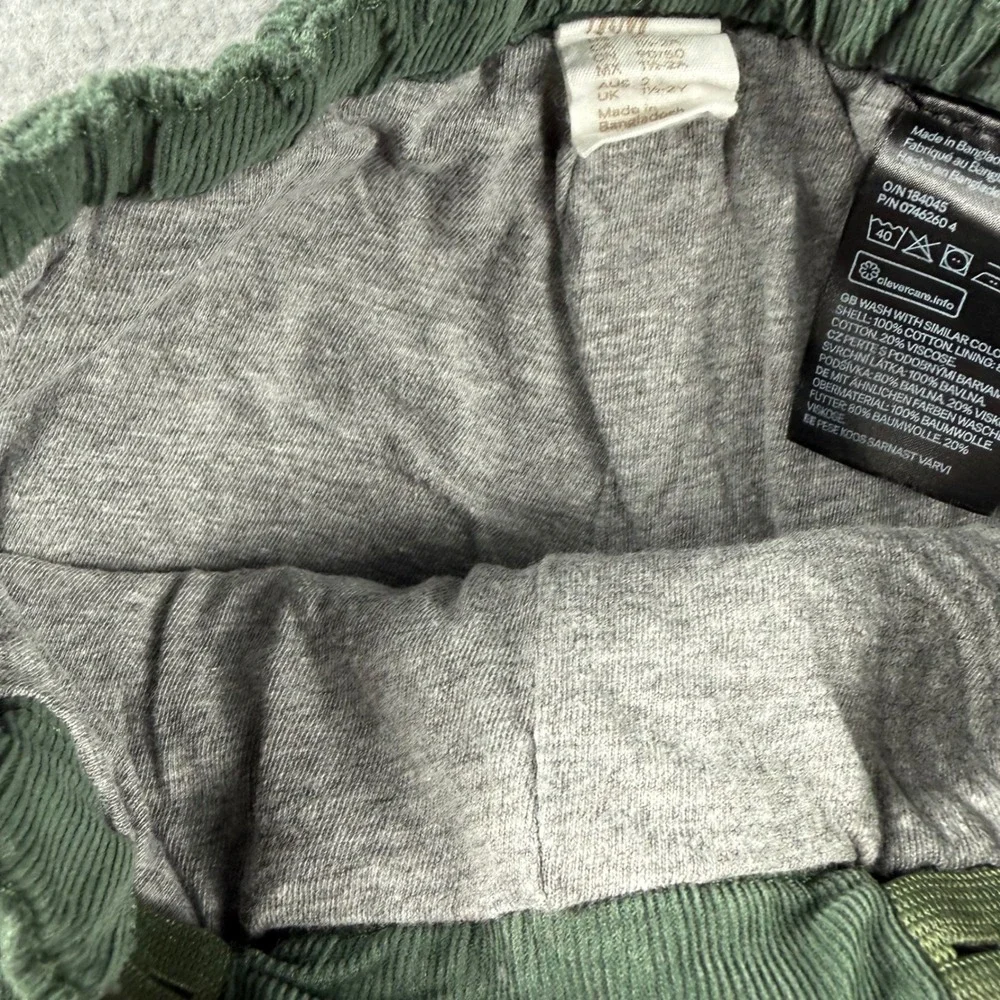 H&M embrace magic